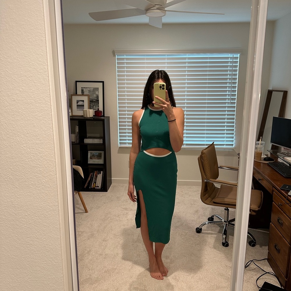 Cutout Midi Dress in Emerald Green